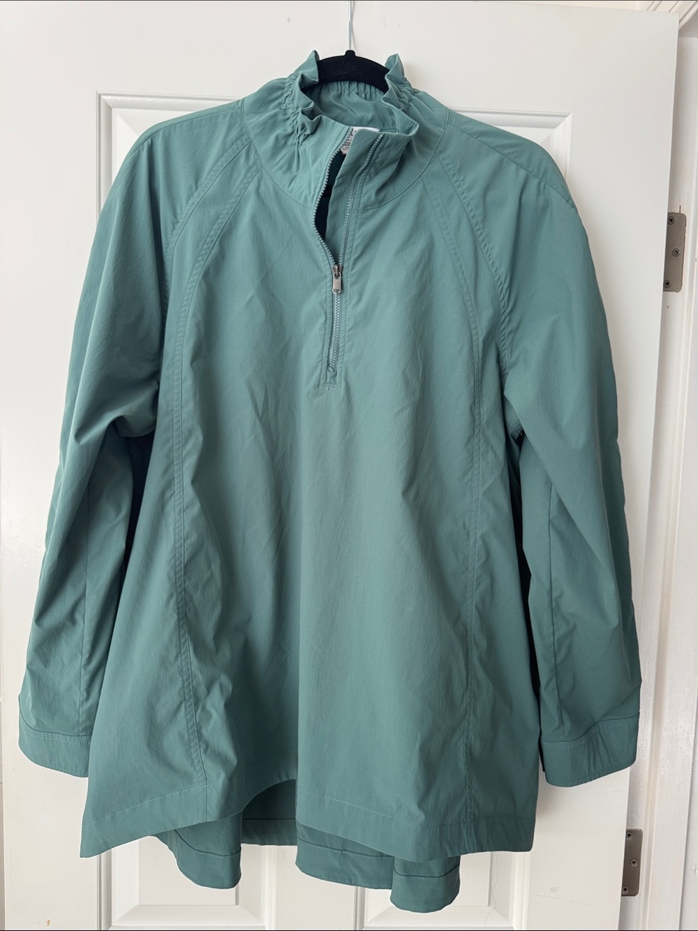 Athleta Women's Quarter-Zip Pullover in Seafoam